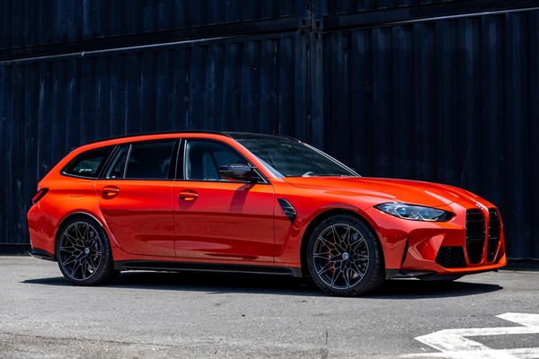 跑得很快也很能載！紐柏林最速旅行車 BMW M3 Touring 熱血抵台