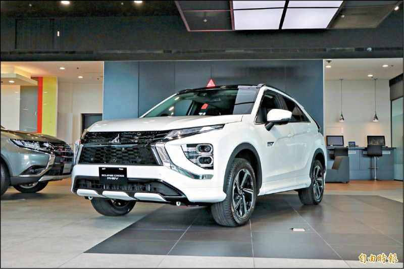 採進口導入的三菱Eclipse Cross PHEV正式在台亮相。（記者蘇銘翰攝）