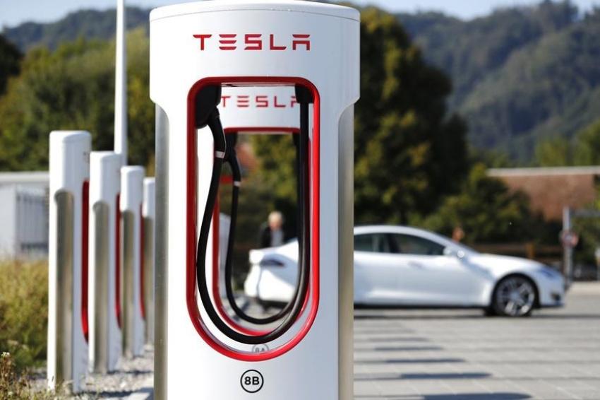 Tesla 充電規格近日吸引多家車廠加入。
