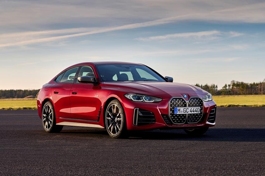 BMW 總代理汎德宣布新年式 4 系列正式上市，科技配備升級，售價調漲 9～12 萬元。