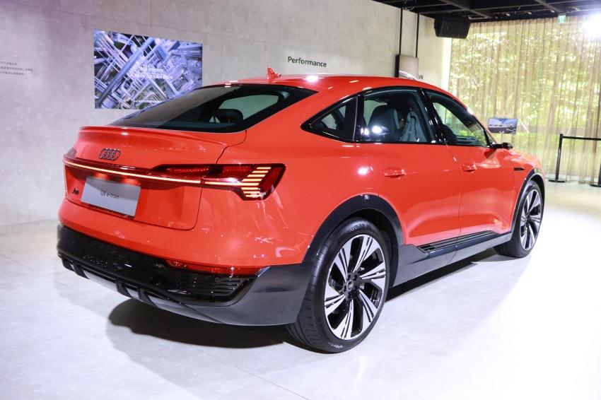 Audi Q8 e-tron 車系預售開跑！高科技電動 MPV 概念車首度亮相