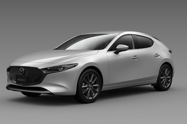 台灣環保署走漏 Mazda 3 新年式資訊！終於有望升級中控大螢幕
