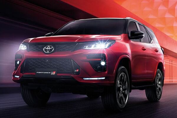 Toyota 七人座休旅新年式升級！中控螢幕加大 動力增強勁道十足