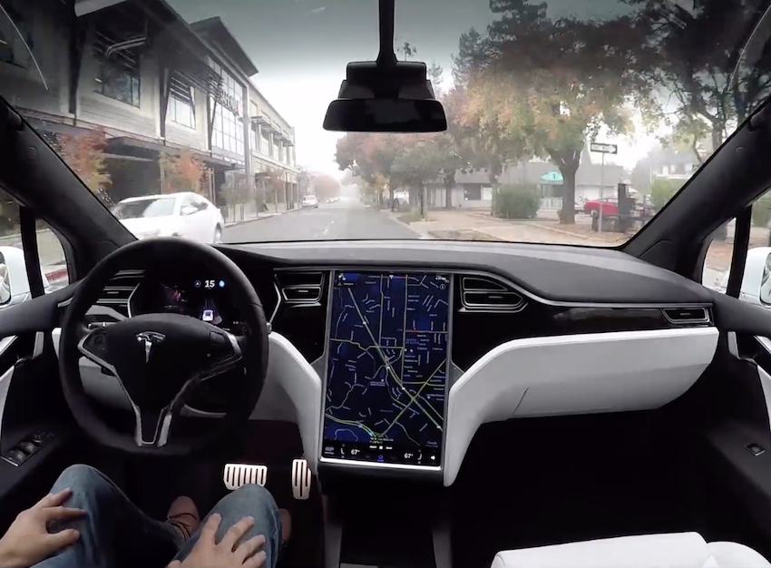 外媒報導，特斯拉在發生致命車禍之後，卻沒有修復 Autopilot。