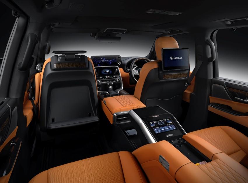 以 Lexus TX 為基礎打造，屆時車室鋪陳則有望參考 LM 配置。圖為 LM 內裝。