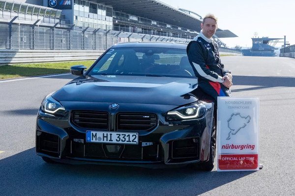 Baby M 綠色地獄發威！BMW M2 擠下奧迪 RS3 成紐柏林最速小型性能車