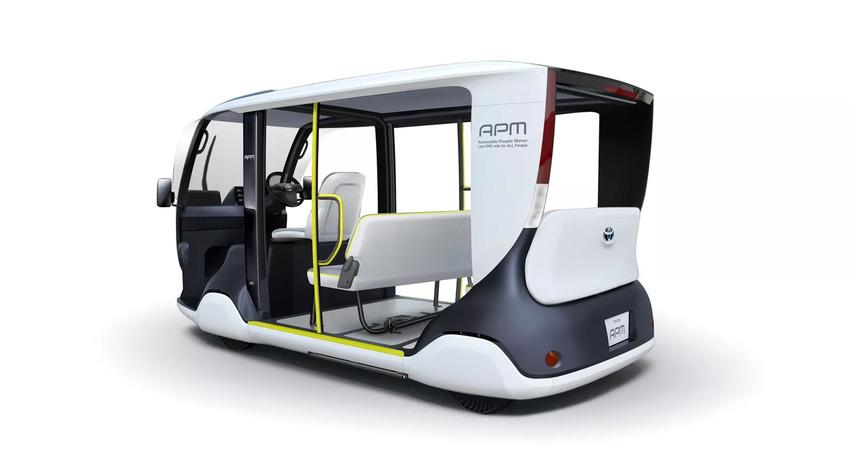 貓巴士原型車為 Toyota APM，是原廠為東京奧運所打造的低速電動車。