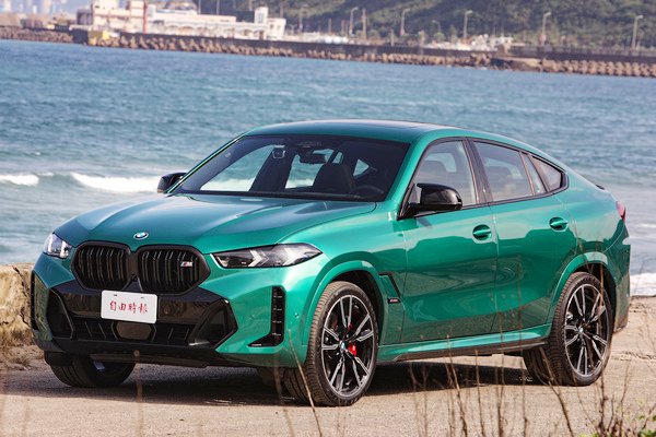 （影片）性能不容小覷的跨界跑旅二當家！小改款 BMW X6 M60i xDrive 試駕