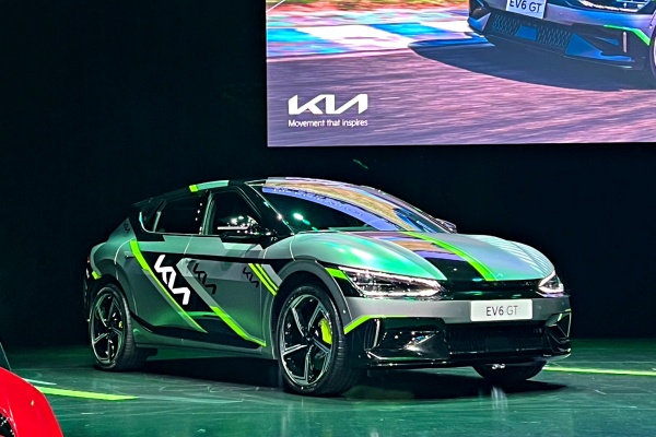 媲美超跑的性能、操控實力！Kia 性能子品牌新作 EV6 GT 台灣上市