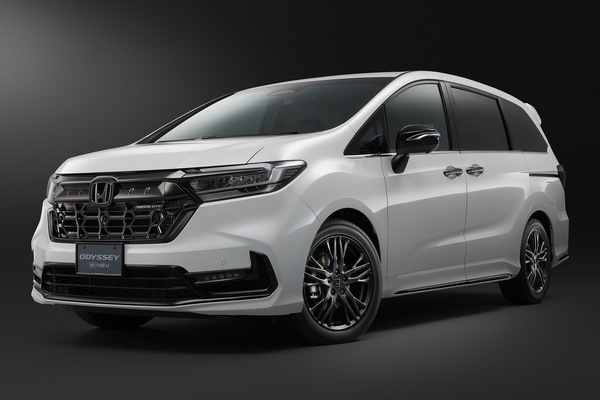 Honda Odyssey 回歸帥氣加倍！豐富配件打造個性化外型 內裝同步升級