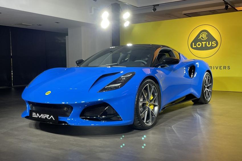 Lotus 最後一款燃油跑車 Emira 抵台，基本車價為 538 萬元。