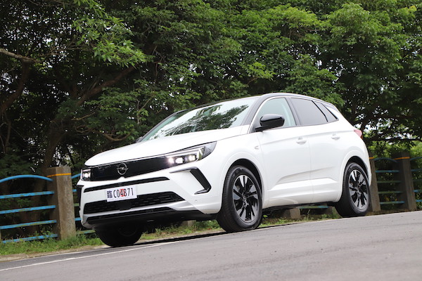 買歐洲進口車享國產車價格！Opel 旗下車款大降價 90 萬元不到可入手