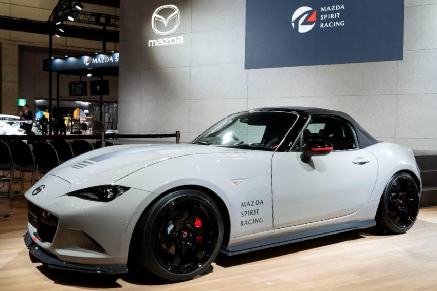 以 MX-5 為基礎打造的 RS Concept。