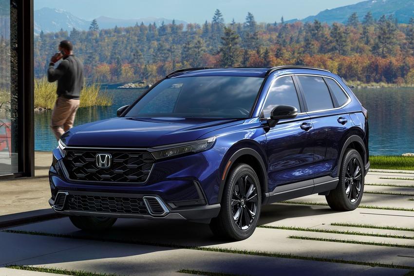 隨著新一代 CR-V 登場，雙生車 RDX 也將跟進推出大改款。圖為現行六代 CR-V。