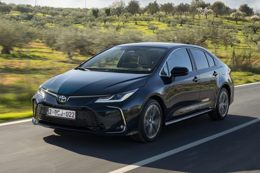 Toyota Corolla 以 101 萬輛銷售成績成為第三名。