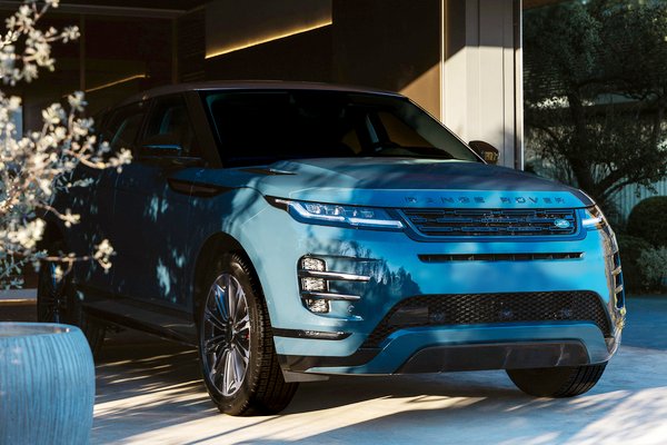 英倫都會跑旅 Range Rover Evoque 新年式抵台！升級新世代科技座艙