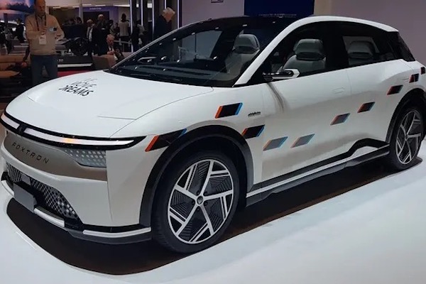 鴻海 Model B 日內瓦車展首亮相！有望年底量產