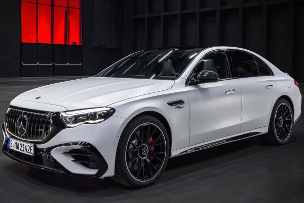 賓士發表全新 AMG E53 性能房車/旅行車！直 6 渦輪 PHEV 最大馬力破 600 匹