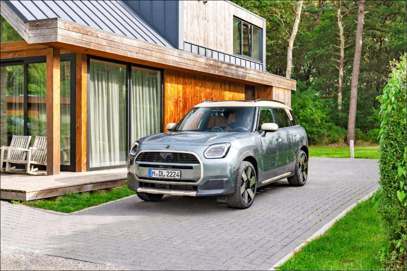 最實用的Mini車款Countryman大改款後，車身尺碼進一步放大。