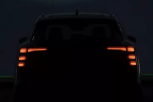 Nissan 釋出新車頭尾燈造型影片！可能就是 Kicks 大改款