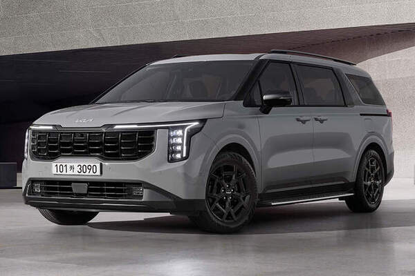 Kia 小改款 Carnival 來台時間曝光！正七人座 MPV 外觀內裝豪華升級