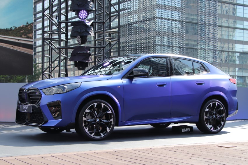 新世代BMW X2變身個性跑旅！純電iX2同步亮相 續航里程449公里