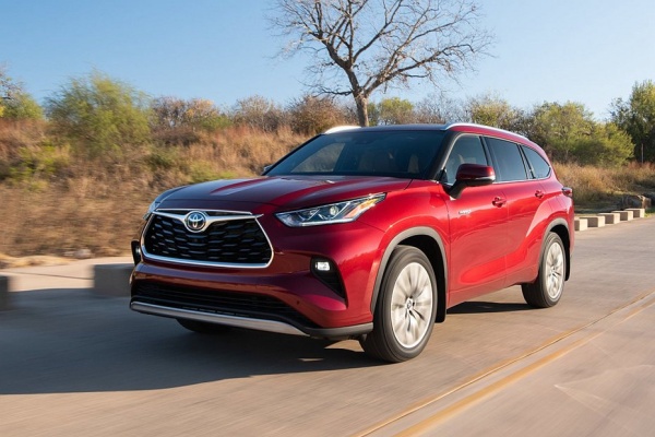 定位在 RAV4 之上 SUV 即將轉型！Toyota 計畫將熱銷車款電動化