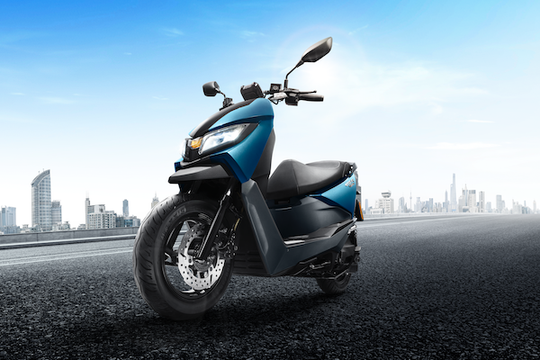 eMOVING 旗艦電動機車推獨家新功能  舊車主也可升級