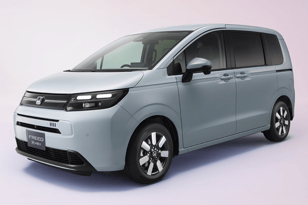 Honda 入門級 MPV 大改款登場！三排大空間超實用 e:HEV 加持更省油