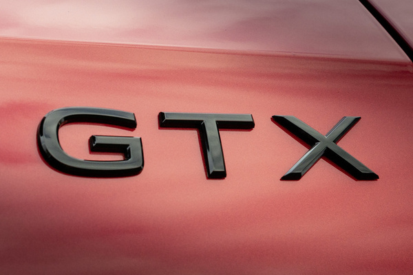 福斯運動化策略大轉彎！純電 GTX 將成絕響 重拾 GTI、R 經典性能名號