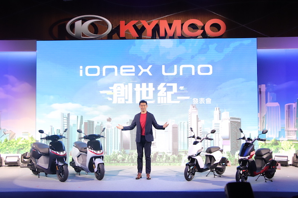 光陽改推充換合一電動機車與新資費方案！柯勝峯呼籲政府廣設機車充電站