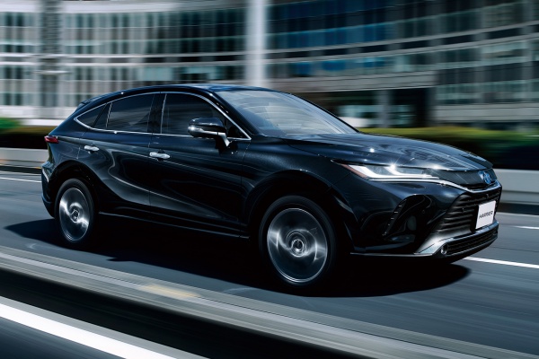 Toyota 高級版 RAV4 中期改款即將問世！新設計語彙搭配更強油電科技