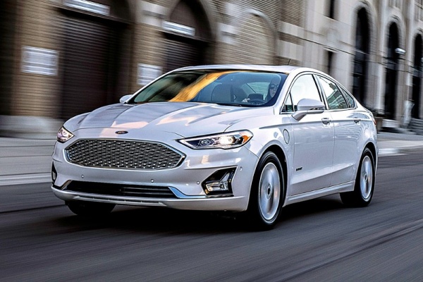 Ford 有望回歸四門轎車戰場！執行長暗示優異空氣力學是關鍵