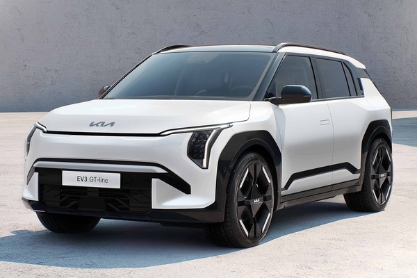 Kia 純電休旅 EV3 親民策略奏效！身價壓在台幣百萬元內搶到破萬訂單