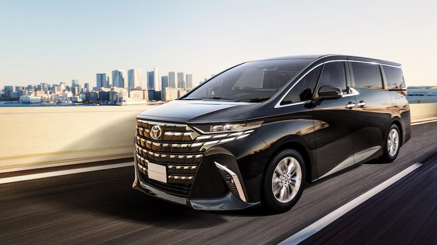 Toyota Alphard 在中國太熱賣，導致經銷商逼迫消費者加價購車。圖為日規版。