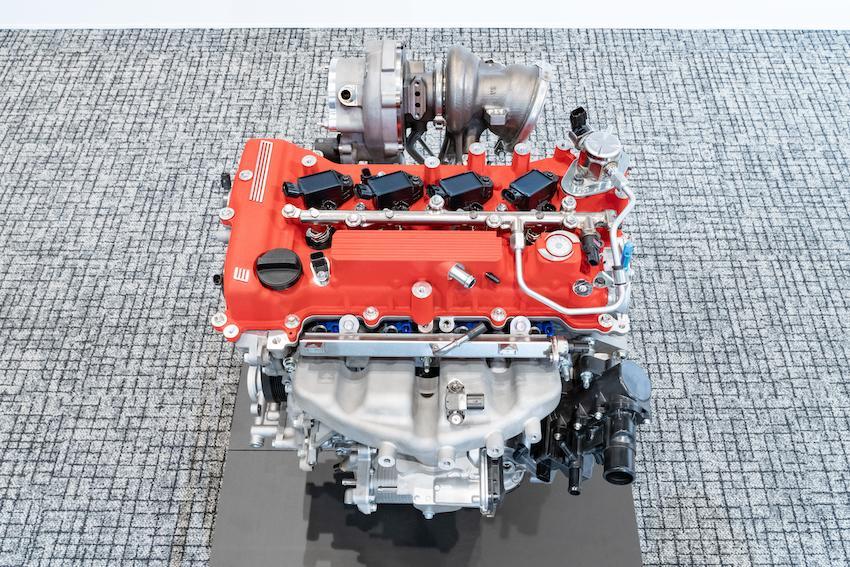 Toyota 新開發 2.0 升渦輪引擎具備 400 匹馬力輸出，更換零件後更可達 600 匹水準。