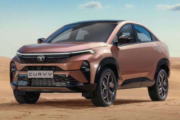 最親民跨界跑旅追加新動力！結合轎車與 SUV 優勢 台幣 38 萬元便能入手