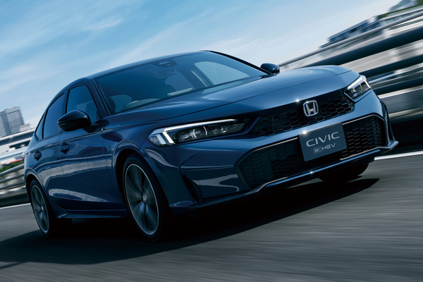 Honda 小改款 Civic 售價出爐！運動化外型與科技配備成升級亮點