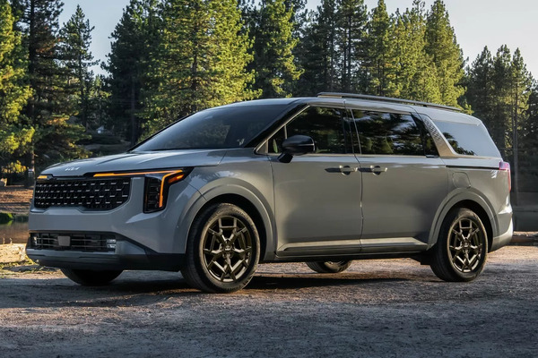 Kia 新款入門小車、七人座 MPV 驚喜現身台灣！蓄勢待發即將陸續登場