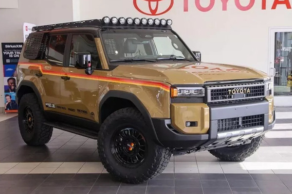 Toyota 入門越野休旅動感升級！Land Cruiser 250 復古特仕扮相更搶眼