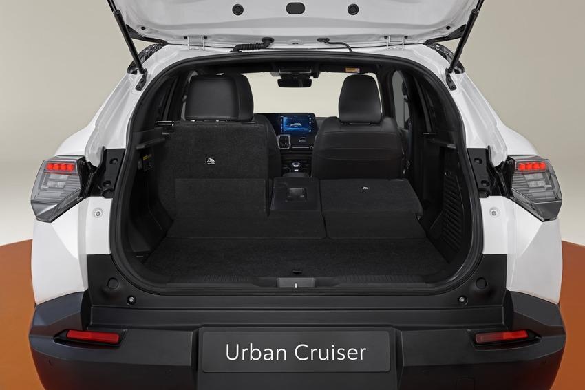 原廠強調 Urban Cruiser 擁有媲美中型 SUV 的空間機能表現。