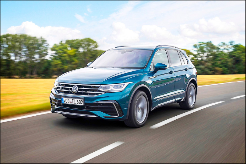 台灣福斯推出限量Tiguan 280 TSI R-Line特仕車，展現熱血休旅氛圍。