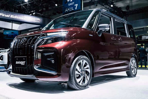 Suzuki 熱門小車 Solio 改款現身！全新豪華面容有如迷你版 Alphard