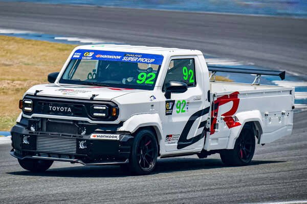 Toyota Hilux 入門級皮卡性格乍變！GR 加持升級化身賽道變形金剛