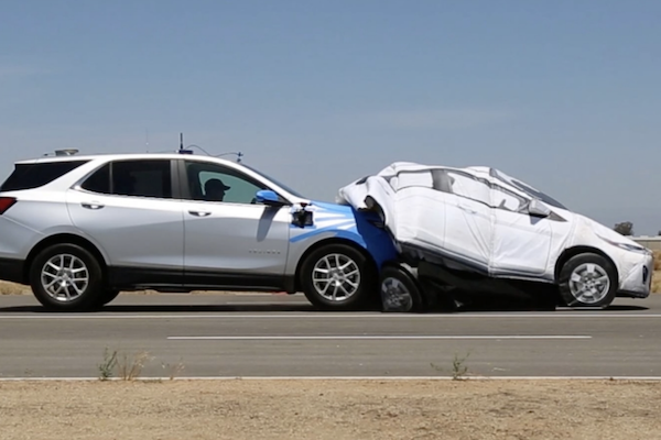美要求時速 100 公里自動煞車政策太嚴格！多家車廠提訴訟：現有技術不可能達成