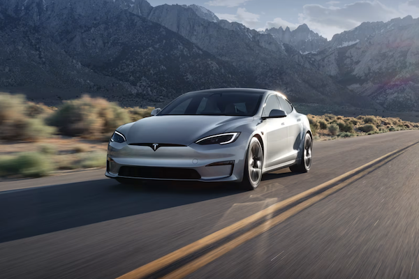 事故率高居 30 個品牌之冠！美研究：特斯拉駕駛最糟糕