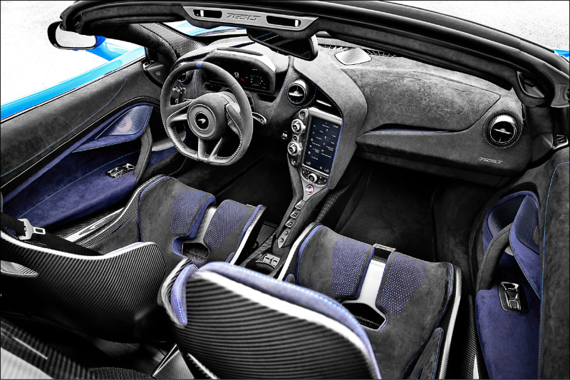 McLaren車款內裝鋪陳不僅以手工耗時打造，選用的皮革也和高端時尚品牌用料相似。