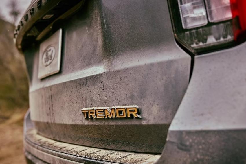 Ford 預告將推出 Tremor 新成員，從圖中可看出主角就是小改款 Explorer。