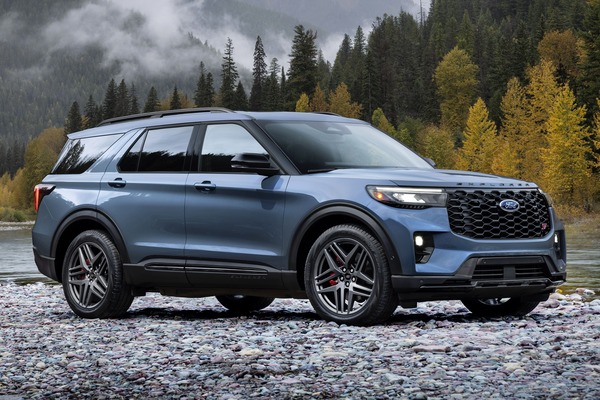Ford 新款七人座休旅預告追加新成員！越野專屬套件上身更加粗獷有型