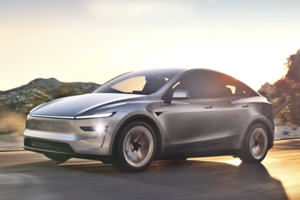 Tesla 有意開發比 Model Y 更小、更親民新車！最快明年量產 成本降 20%